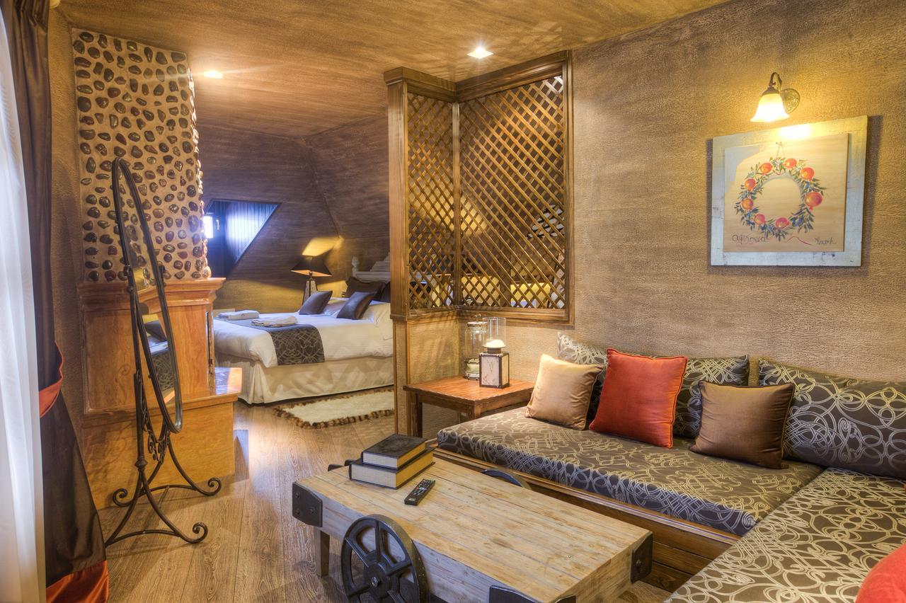 Aroma Dryos Spa & Eco Hotel メツォヴォ エクステリア 写真